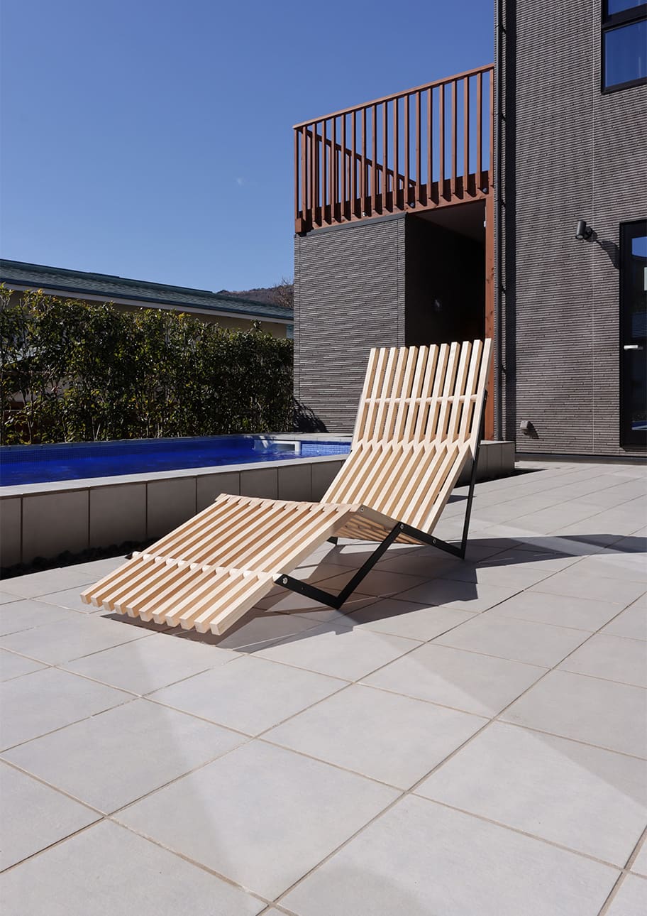 EXA シェーズロング 木製 椅子 アウトドアチェア 屋外チェア