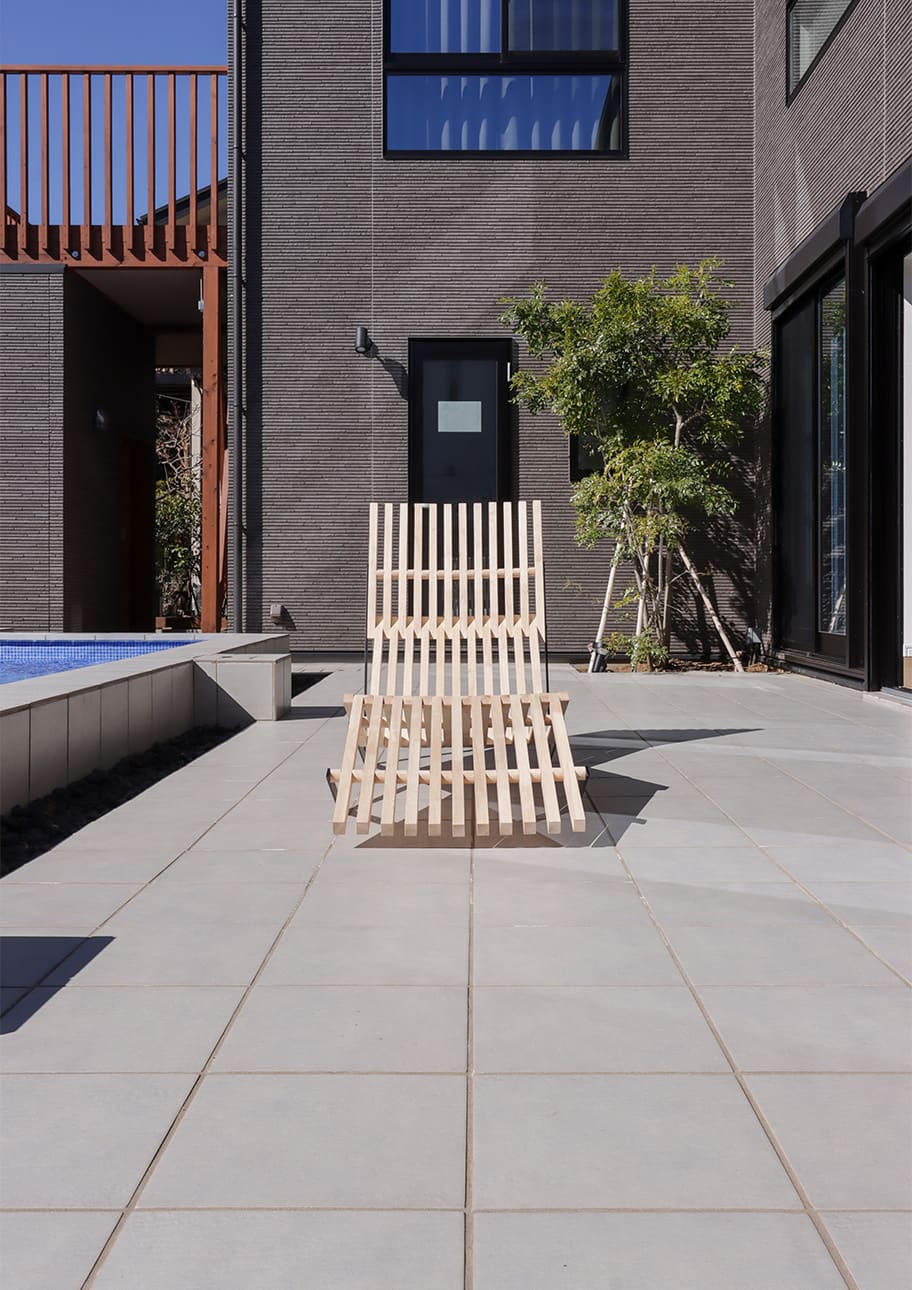 EXA シェーズロング 木製 椅子 アウトドアチェア 屋外チェア