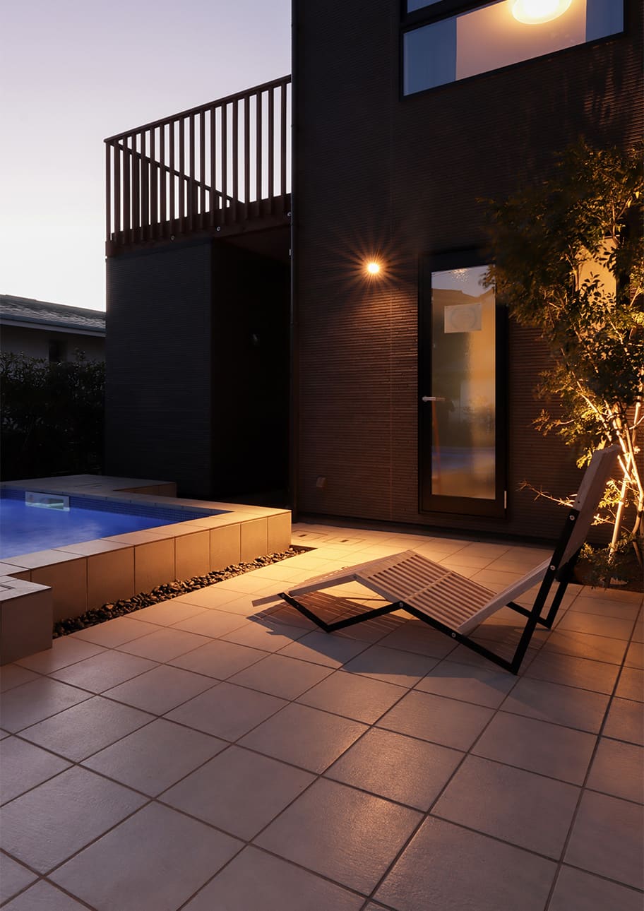 EXA シェーズロング 木製 椅子 アウトドアチェア 屋外チェア