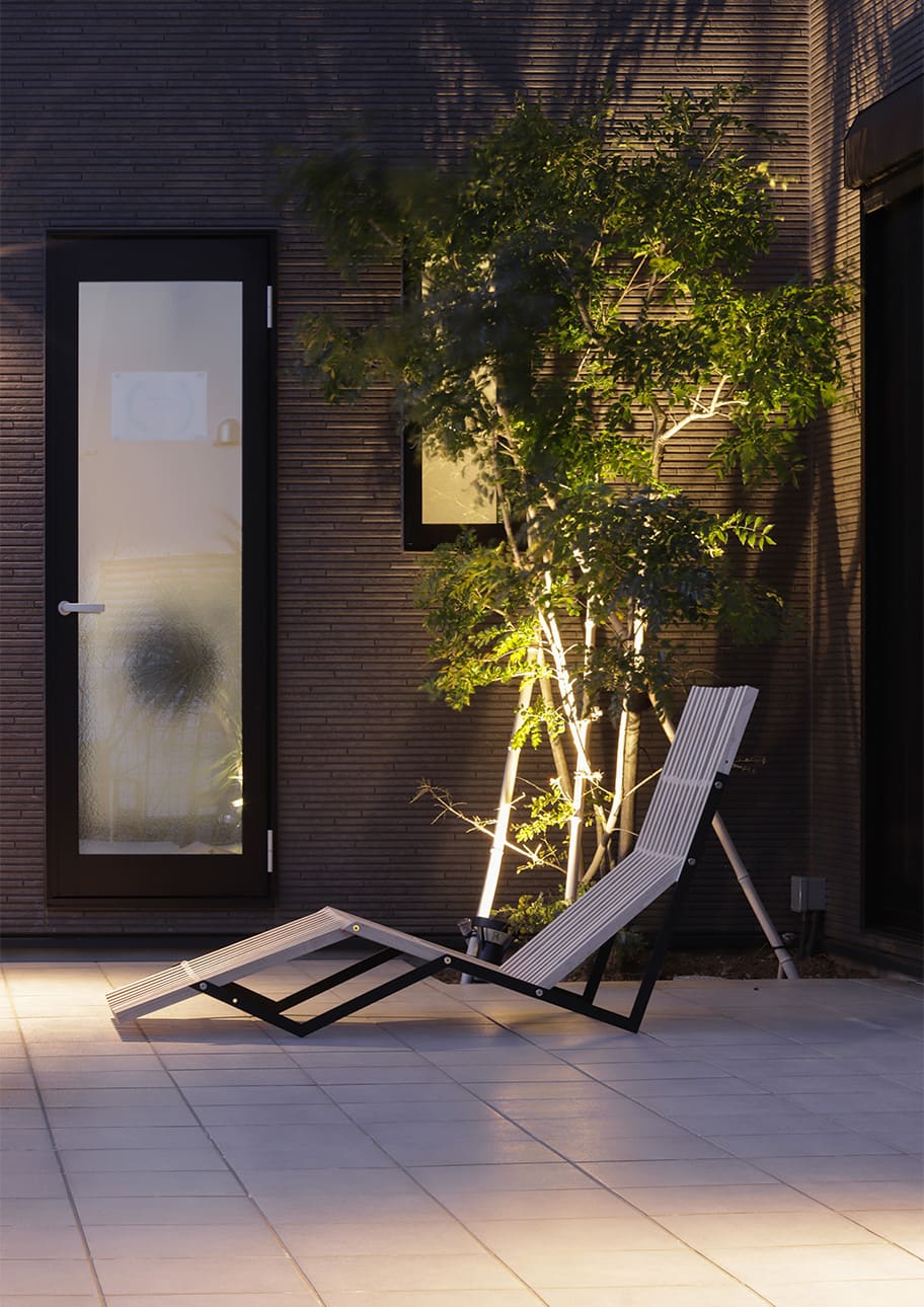 EXA シェーズロング 木製 椅子 アウトドアチェア 屋外チェア