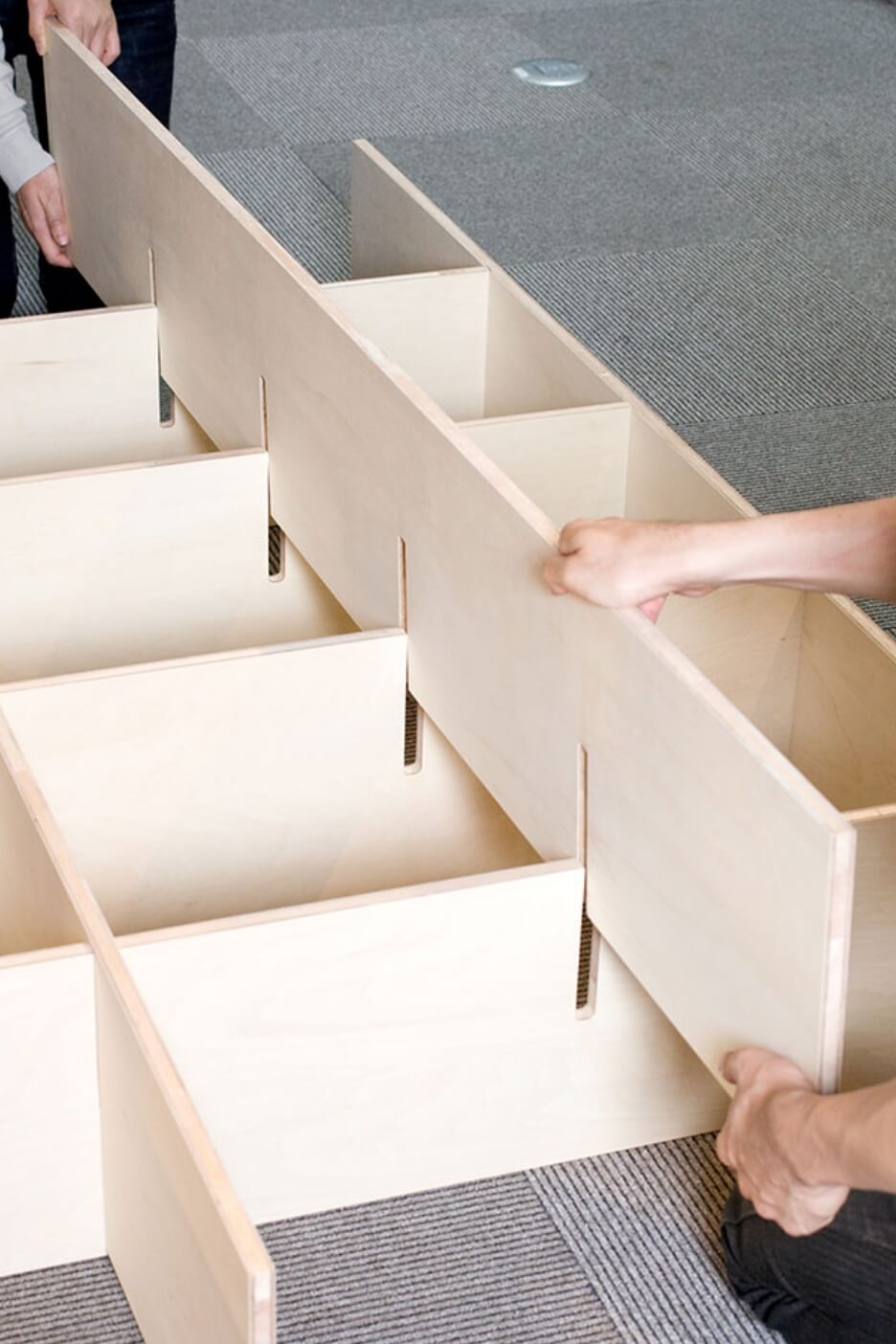 組み立て式で移動も容易