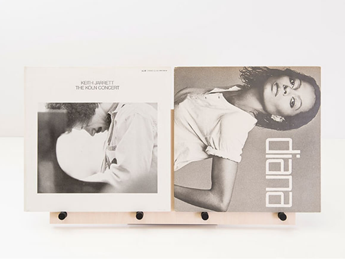 展示用ディスプレイスタンド