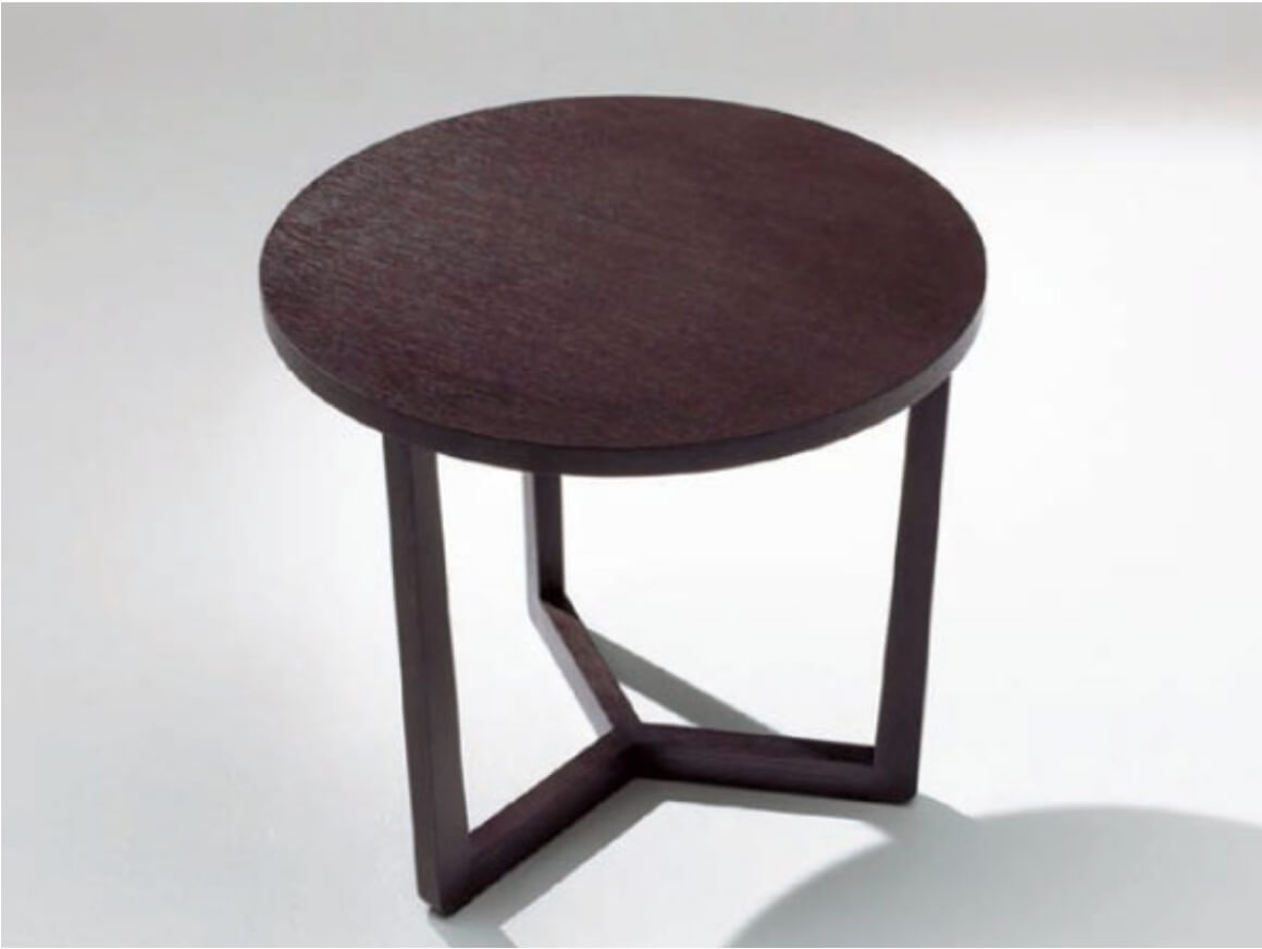 遠藤照明によるインテリア家具