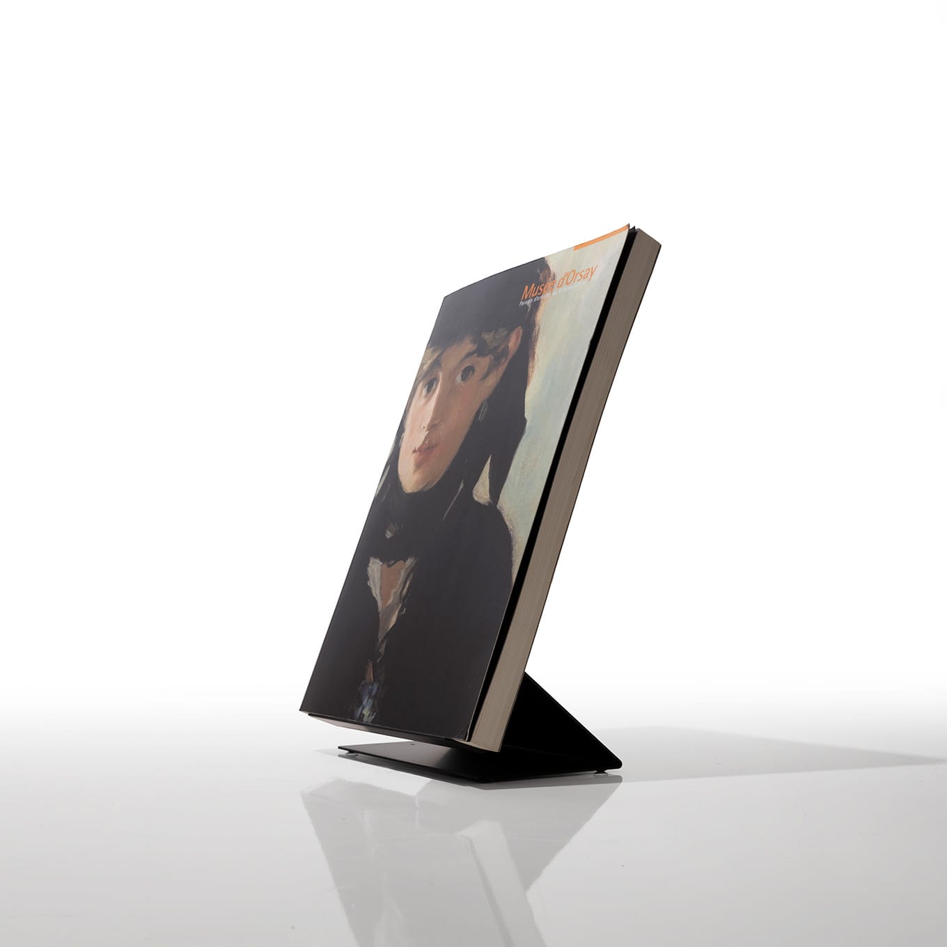 本を面出しで宙に浮かせる様に飾れるブックスタンド（BS-13A） 本展示・iPadスタンド・本立て