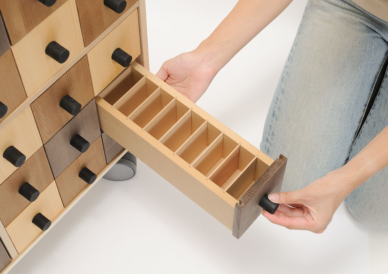 Storage Cart  キャスター付き収納カート 小物チェスト 6段×6列