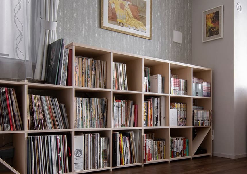 リフォーム工事なしで造作家具のような壁面収納を実現