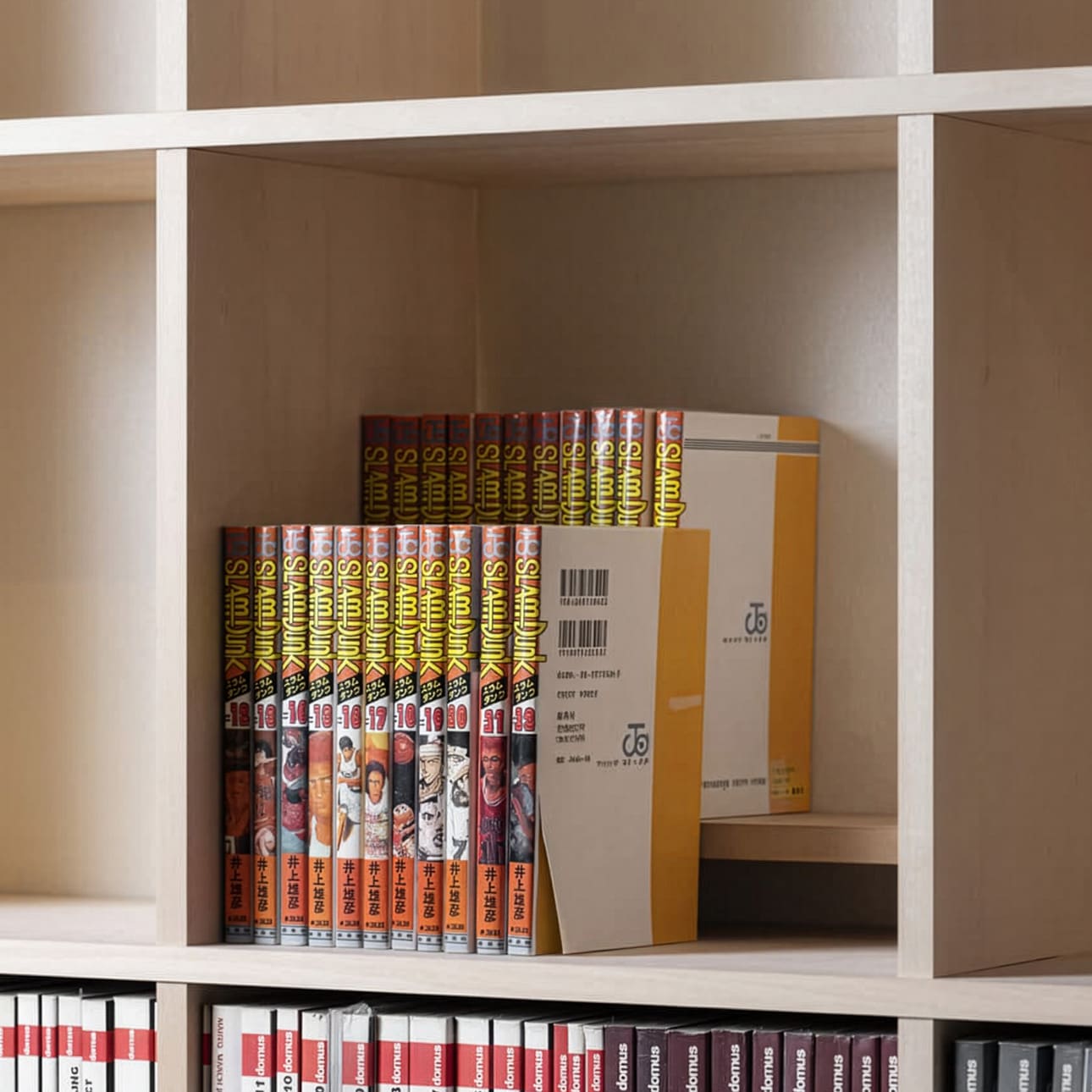 Shelf 本棚の中の棚-04（文庫本 新書判 B6判コミック本）