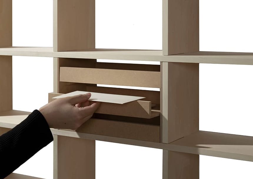 「カセット」や「トレー」で、より機能的な壁面収納に