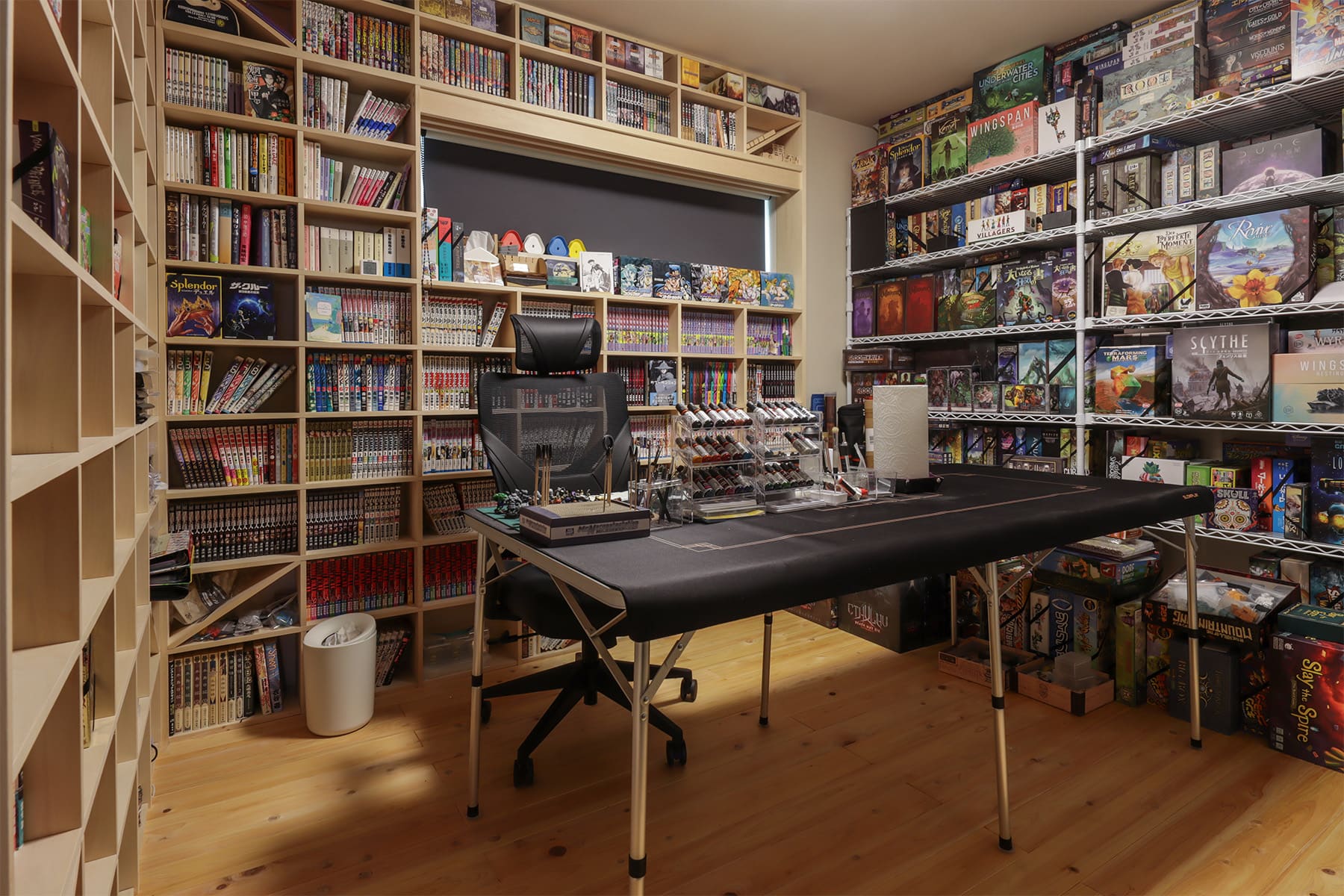 漫画本棚 コミック収納