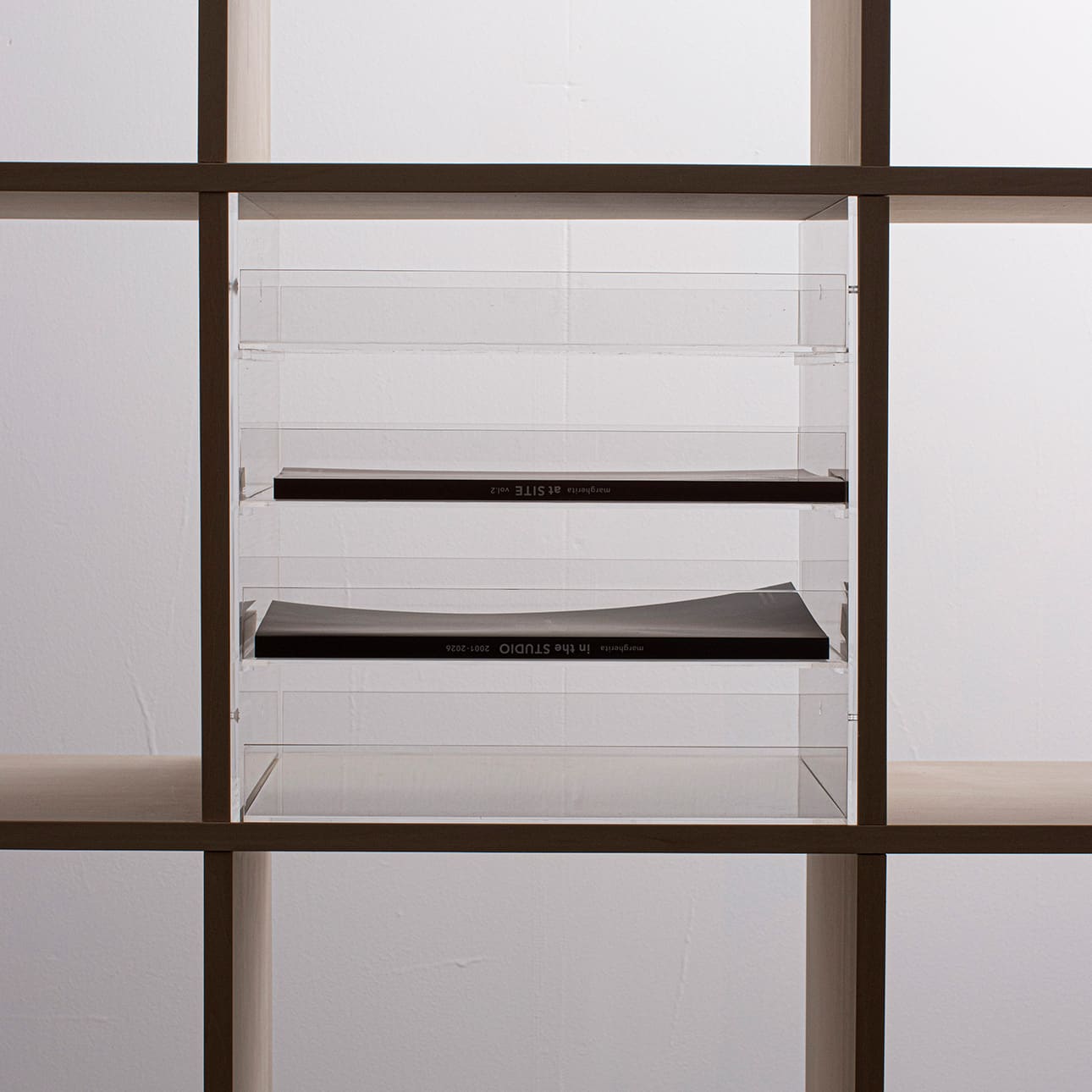 Shelf アクリルトレー 4段（本棚・奥行350mm専用）