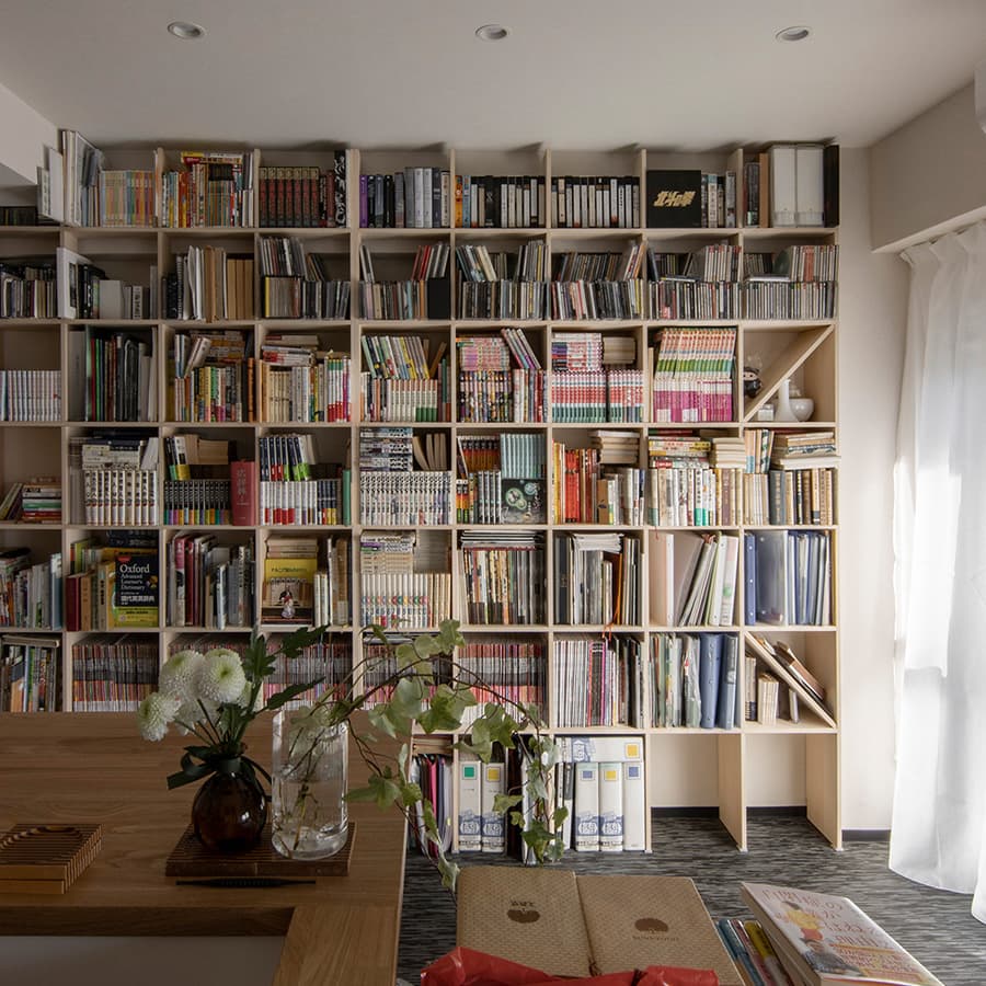 壁一面の本棚 壁面書棚|本棚の通販はマルゲリータ