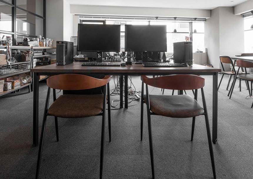 ダイニングテーブル