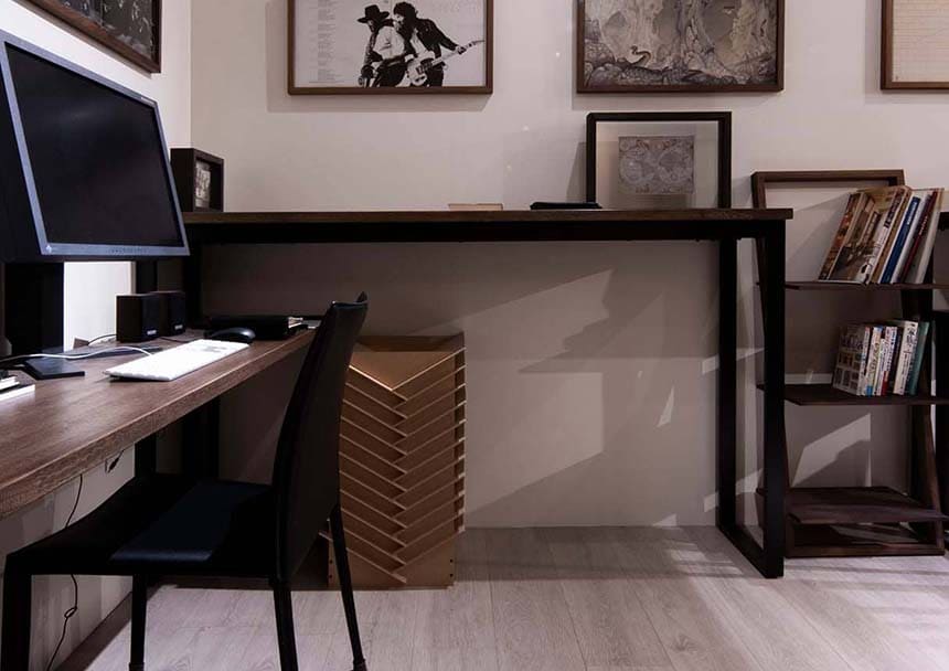 スタンディングデスク