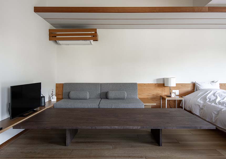 リビングテーブル