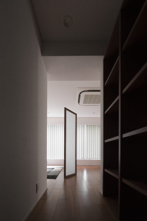 おしゃれなリビングの間仕切り8選 間仕切りのアイデア実例をご紹介 - margherita（マルゲリータ）