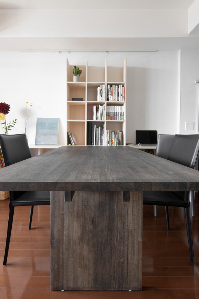 リビングダイニングを構成する | アンダーカウンター本棚 / Shelf (No.04) | マルゲリータ使用例 シンプル おしゃれ 部屋 インテリア レイアウト