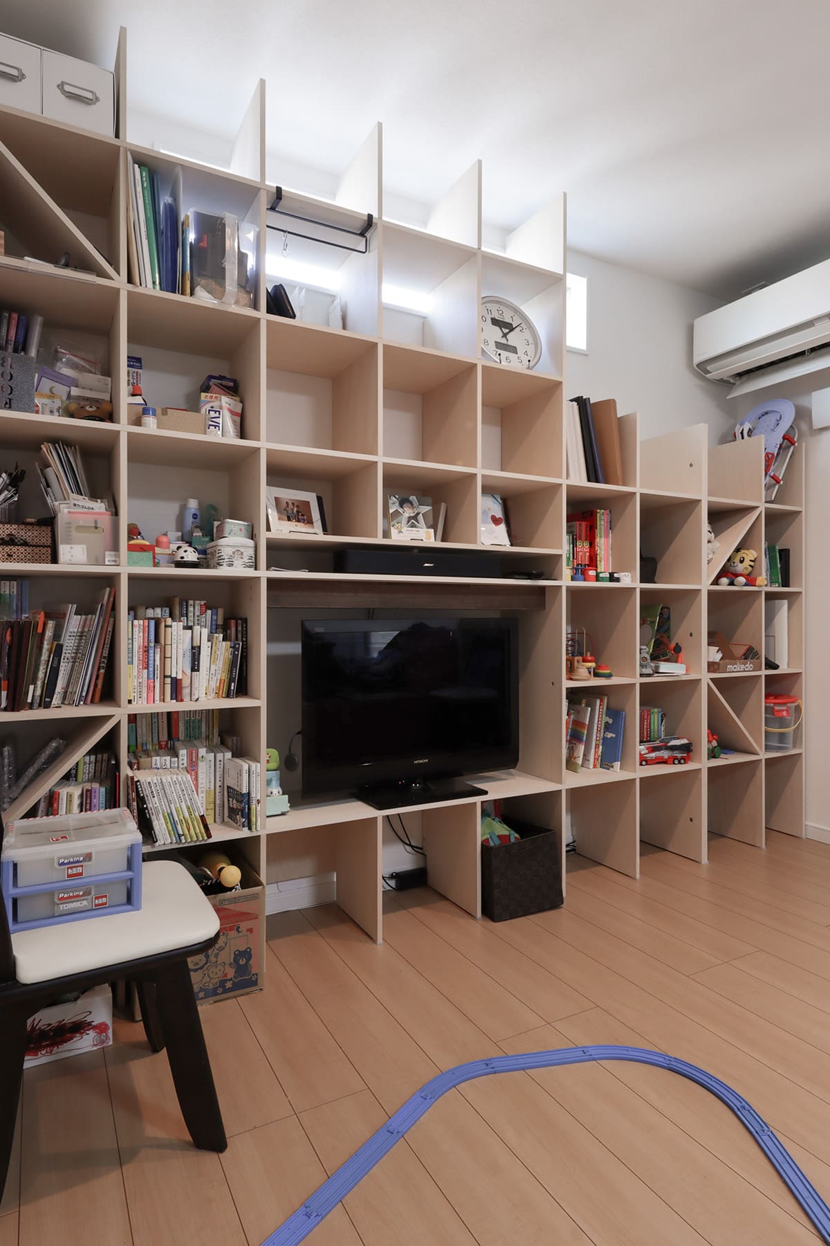 リビングボード・テレビボード - Shelf 壁一面の本棚 奥行350mm - マルゲリータお客様事例