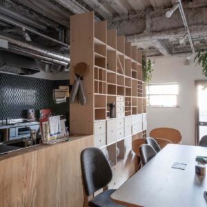 キッチンとリビングをおしゃれに仕切りたい 間仕切りできるアイデア家具事例を紹介