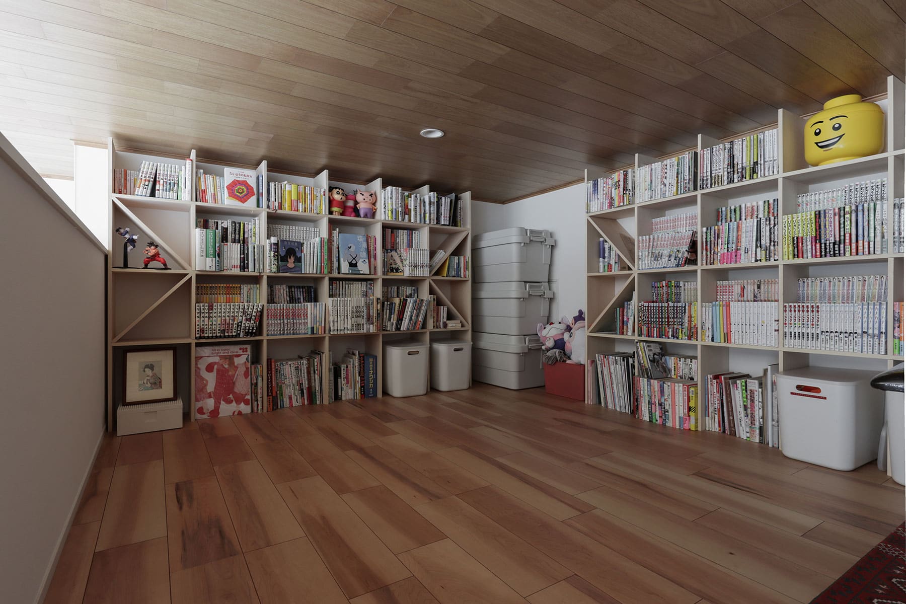 【File 935】- Shelf 壁一面の本棚 奥行250mm - マルゲリータお客様事例