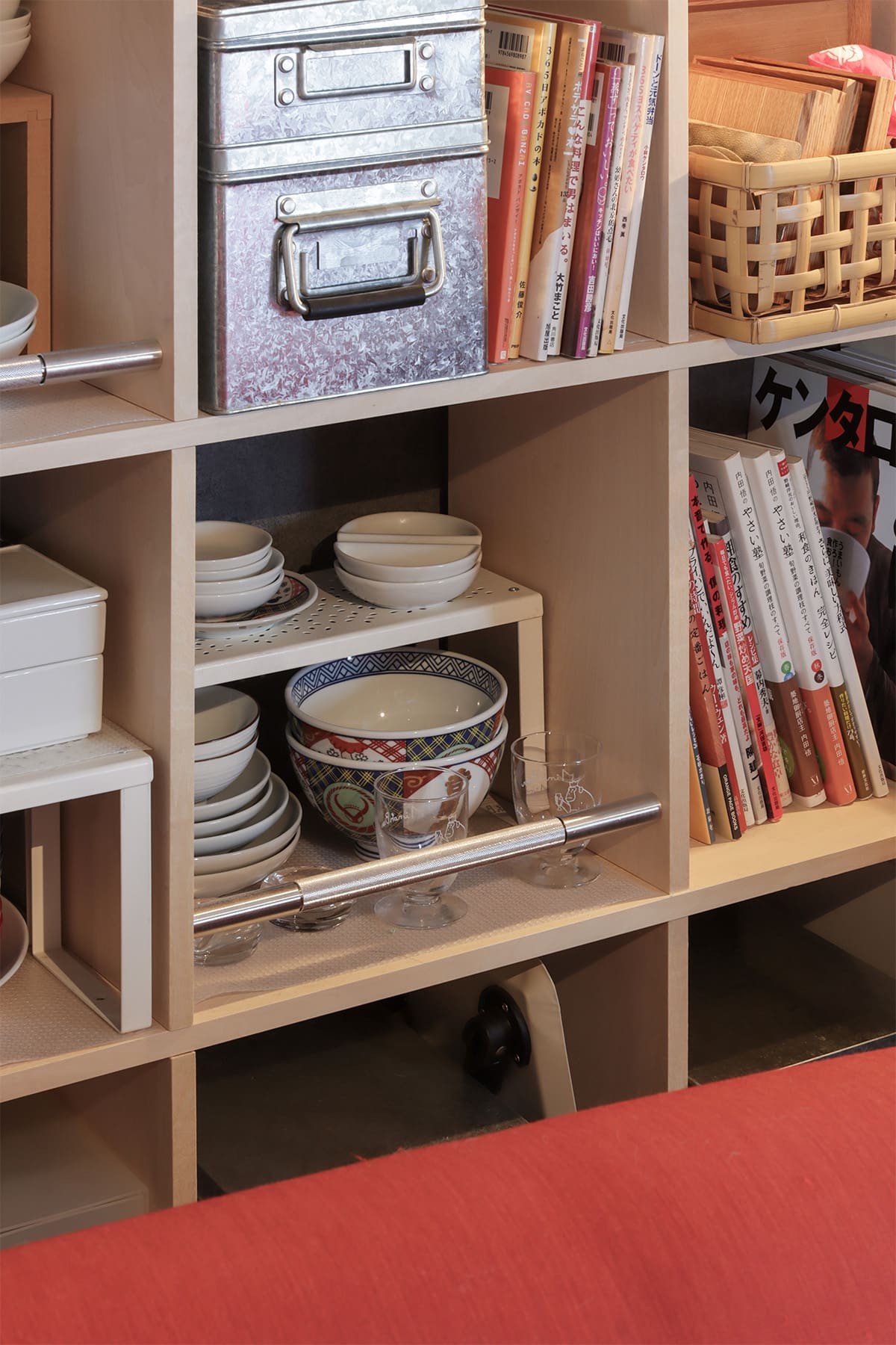 バー空間の収納棚 - Shelf 壁一面の本棚 奥行350mm - マルゲリータお客様事例
