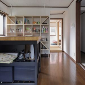 株式会社ぴたカフェ様 - Shelf 壁一面の本棚 奥行250mm - マルゲリータお客様の声