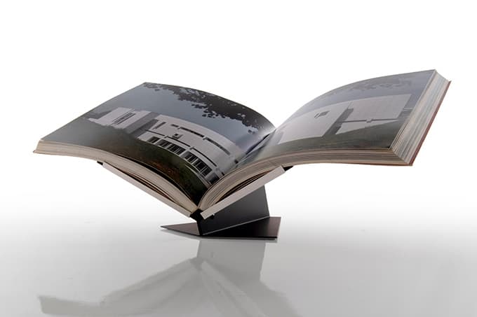 本をおしゃれに見せる収納本棚 大容量・ディスプレイ型など実例をご紹介