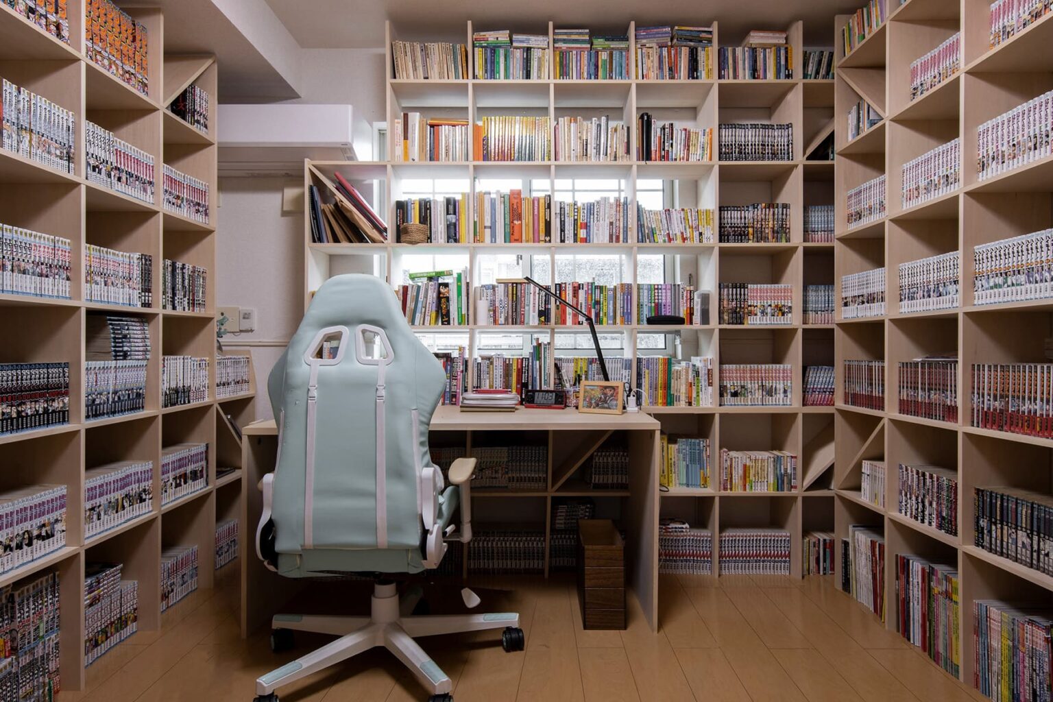 狭い部屋のレイアウトとは? リビング・寝室・書斎の実例をご紹介