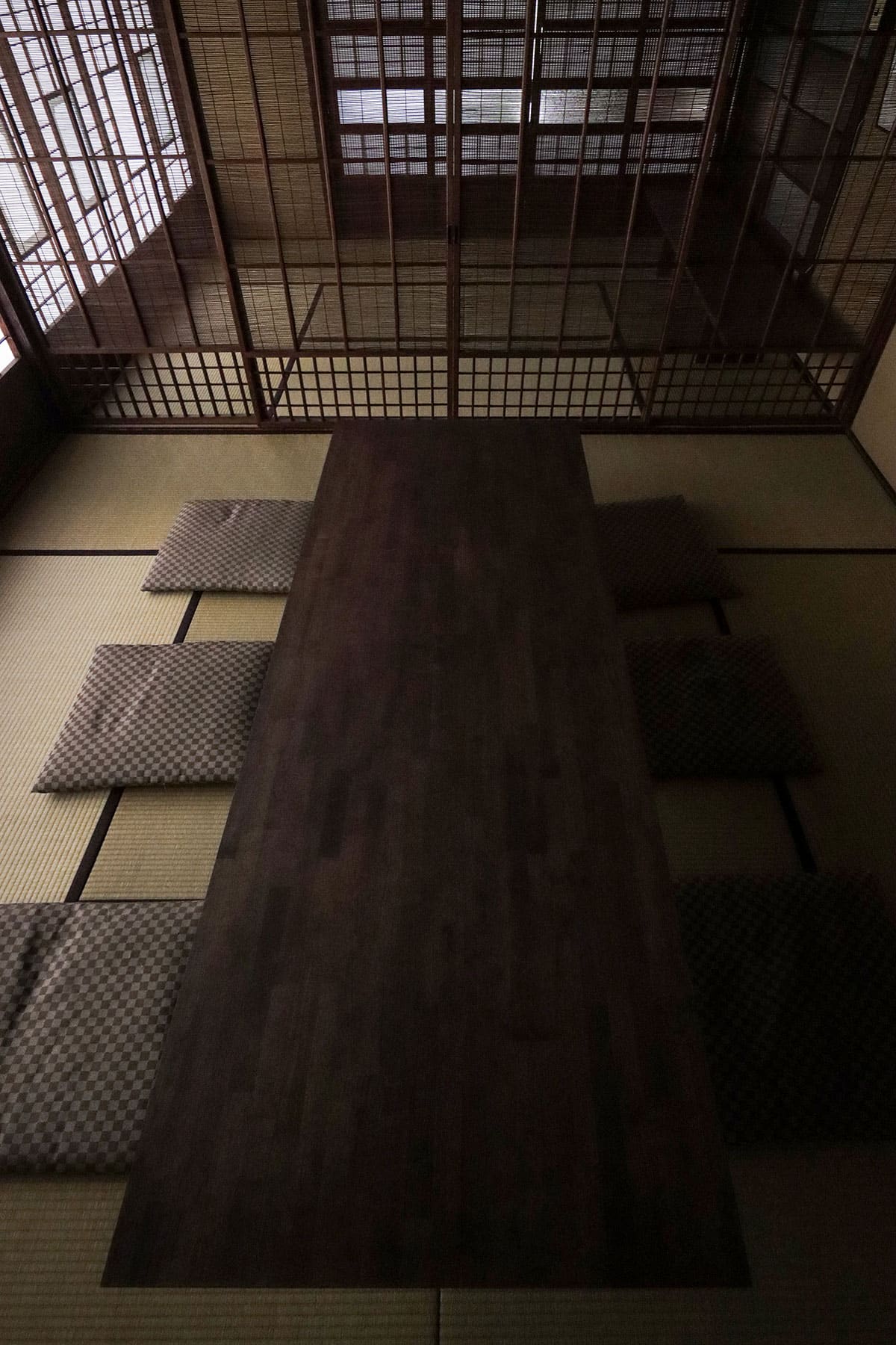 築百年になろうとしている古民家の和室に - Tavola 座卓 / 文机 - マルゲリータお客様事例