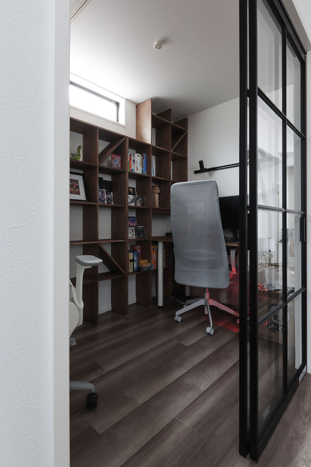 書斎の本棚 - Shelf 壁一面の本棚 奥行250mm - マルゲリータお客様事例