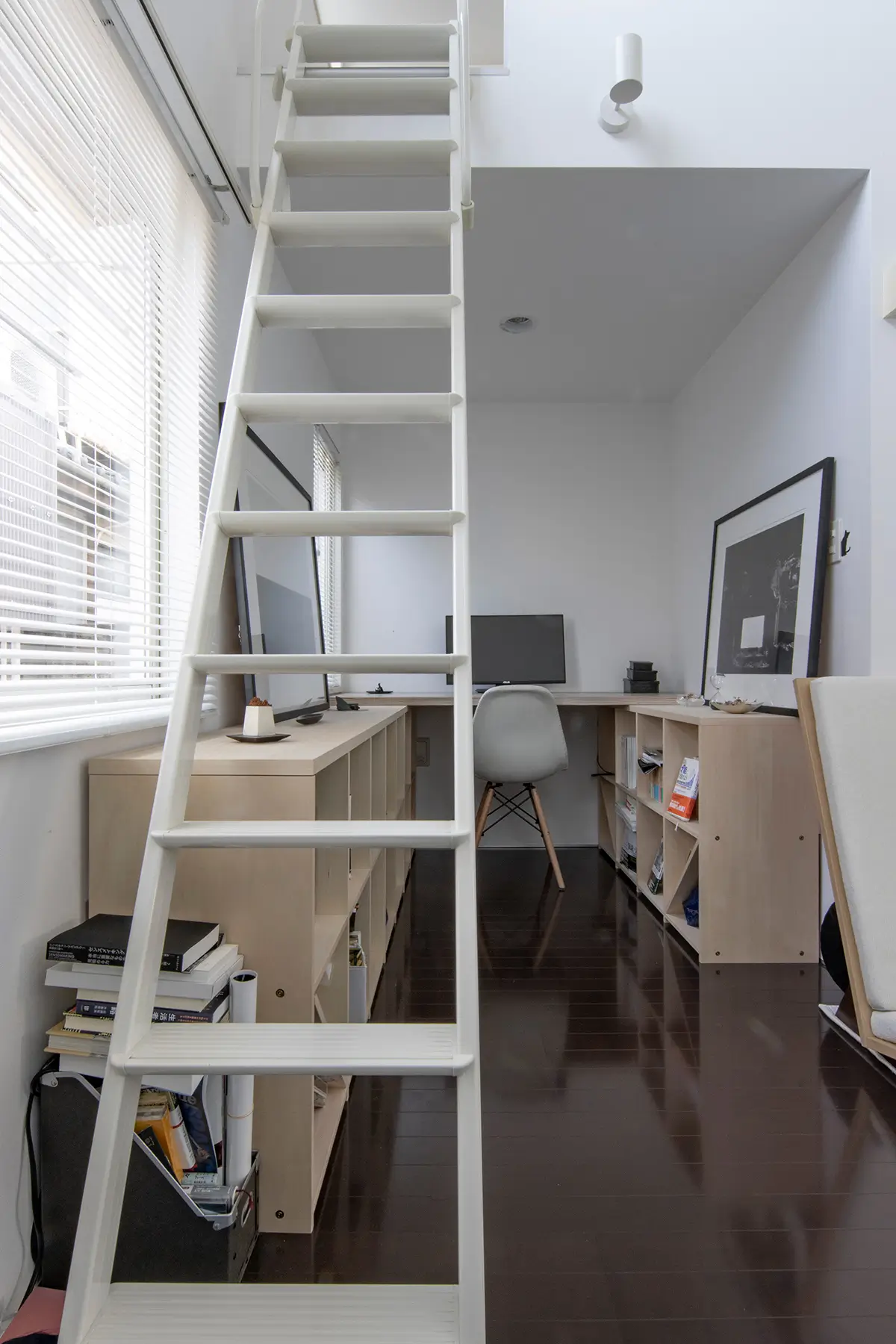 狭い部屋のレイアウトとは? リビング・寝室・書斎の実例をご紹介