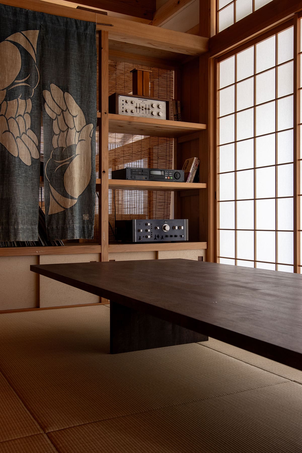 日本の伝統的な住空間に - Tavola 座卓 / 文机 - マルゲリータお客様事例