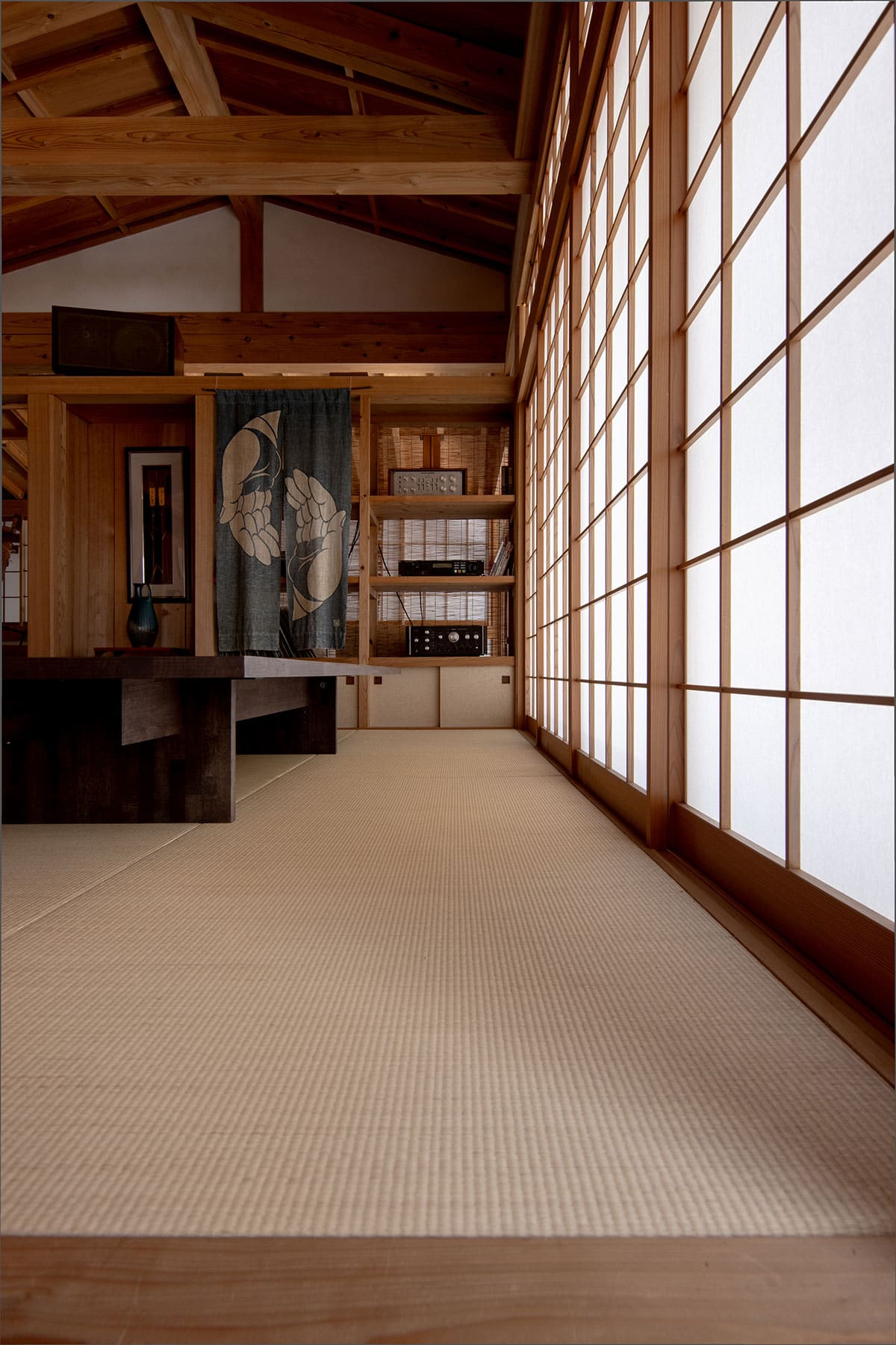 日本の伝統的な住空間に - Tavola 座卓 / 文机 - マルゲリータお客様事例