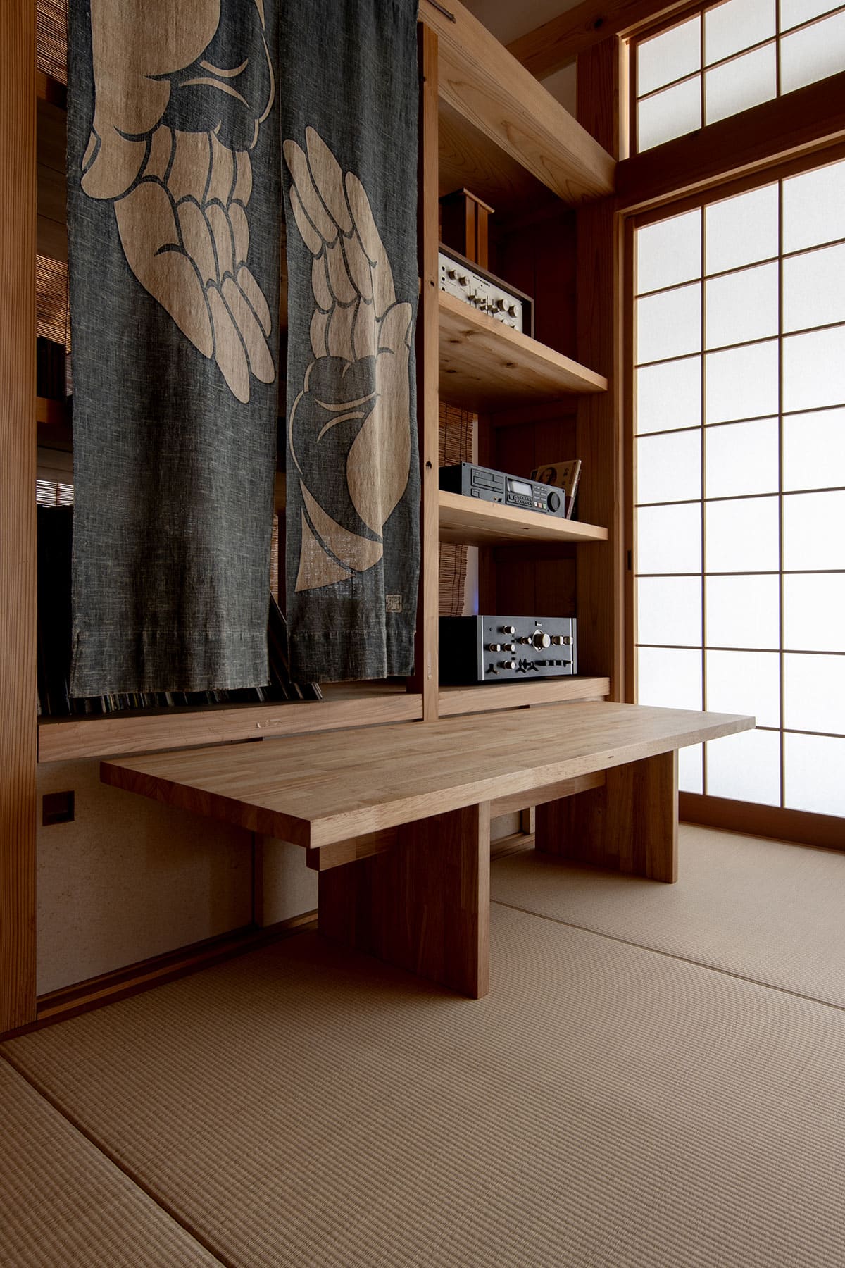 日本の伝統的な住空間に - Tavola 座卓 / 文机 - マルゲリータお客様事例