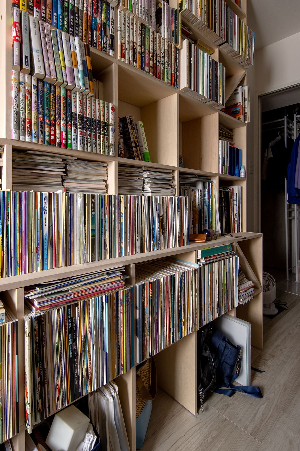 書斎の本棚 - Shelf 壁一面の本棚 奥行250mm - マルゲリータお客様事例