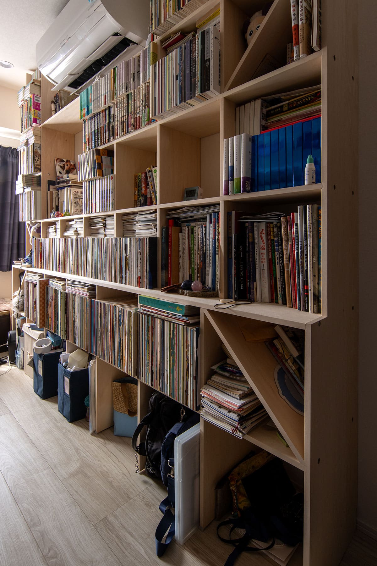 書斎の本棚 - Shelf 壁一面の本棚 奥行250mm - マルゲリータお客様事例