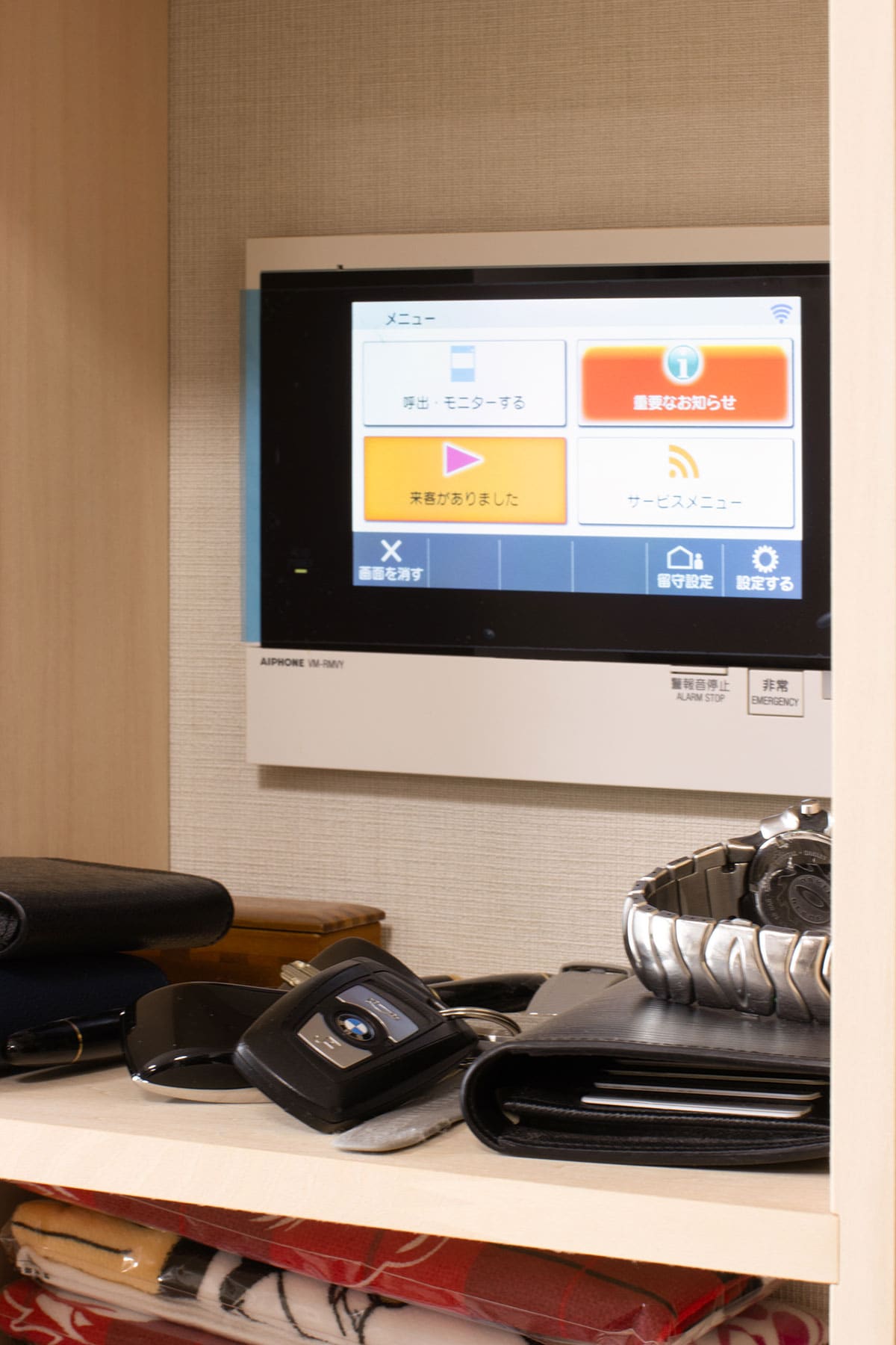 リビングの本棚 - Shelf 壁一面の本棚 奥行350mm - マルゲリータお客様事例