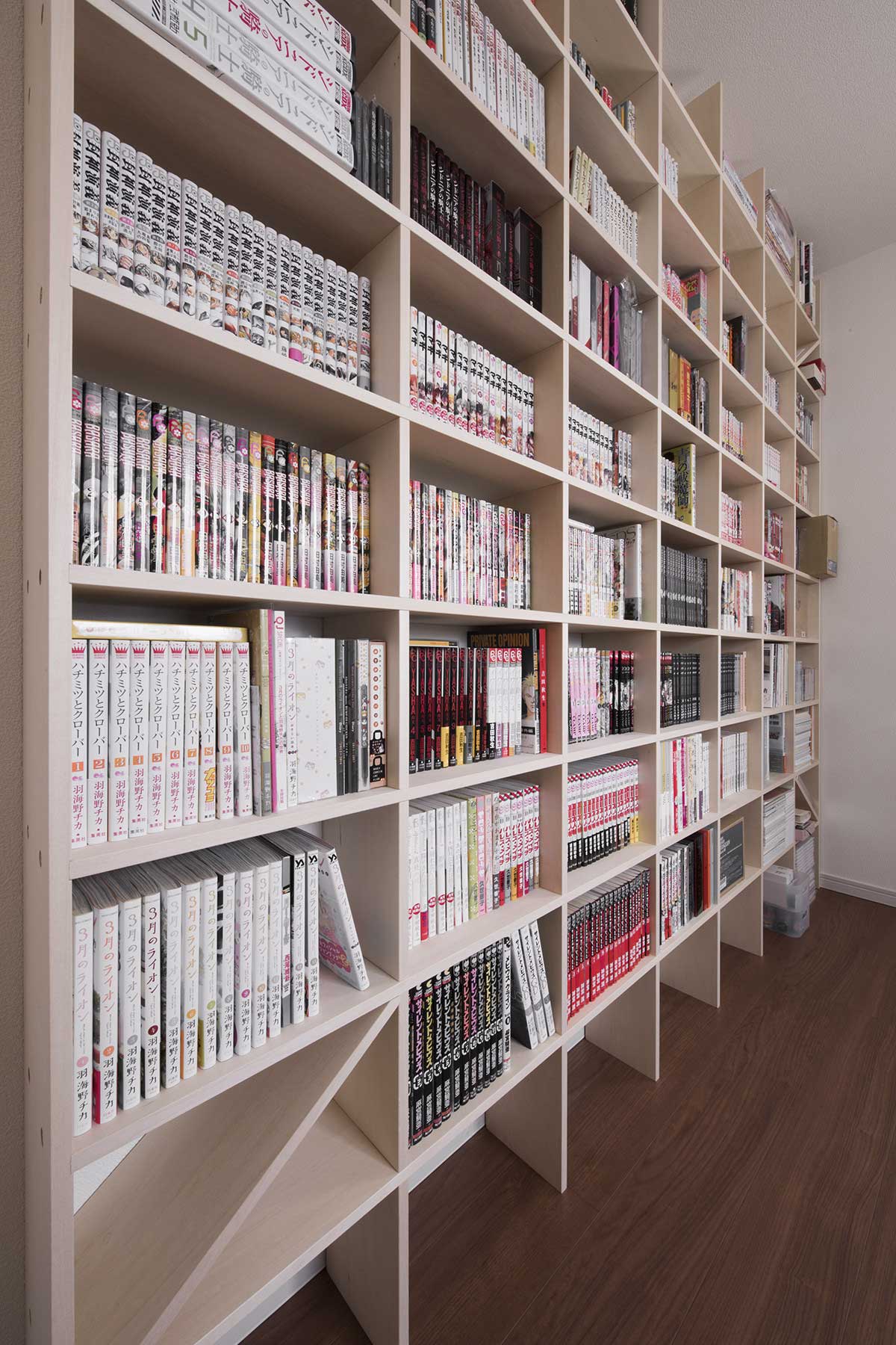文庫本の7つの収納アイデアとおしゃれな本棚の収納実例をご紹介