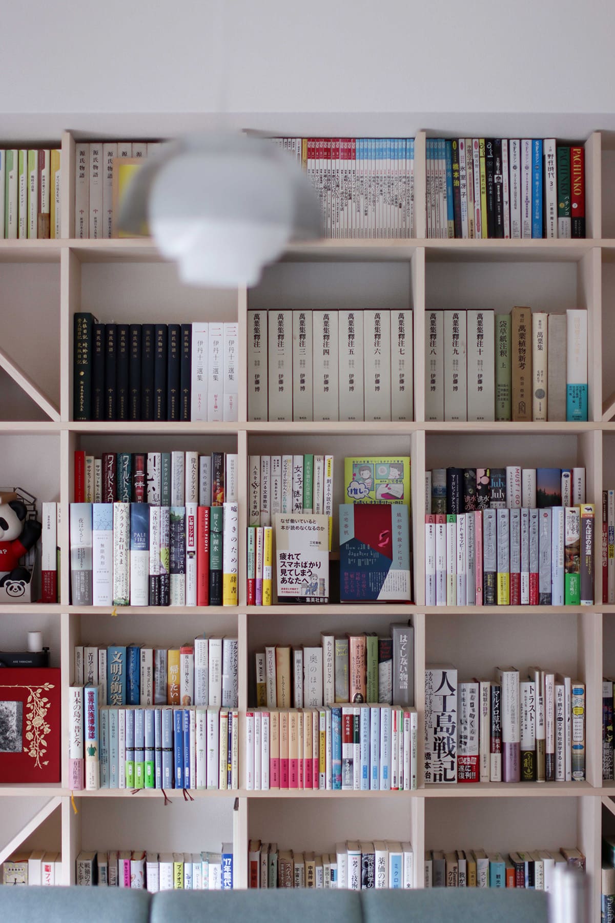 文庫本の7つの収納アイデアとおしゃれな本棚の収納実例をご紹介