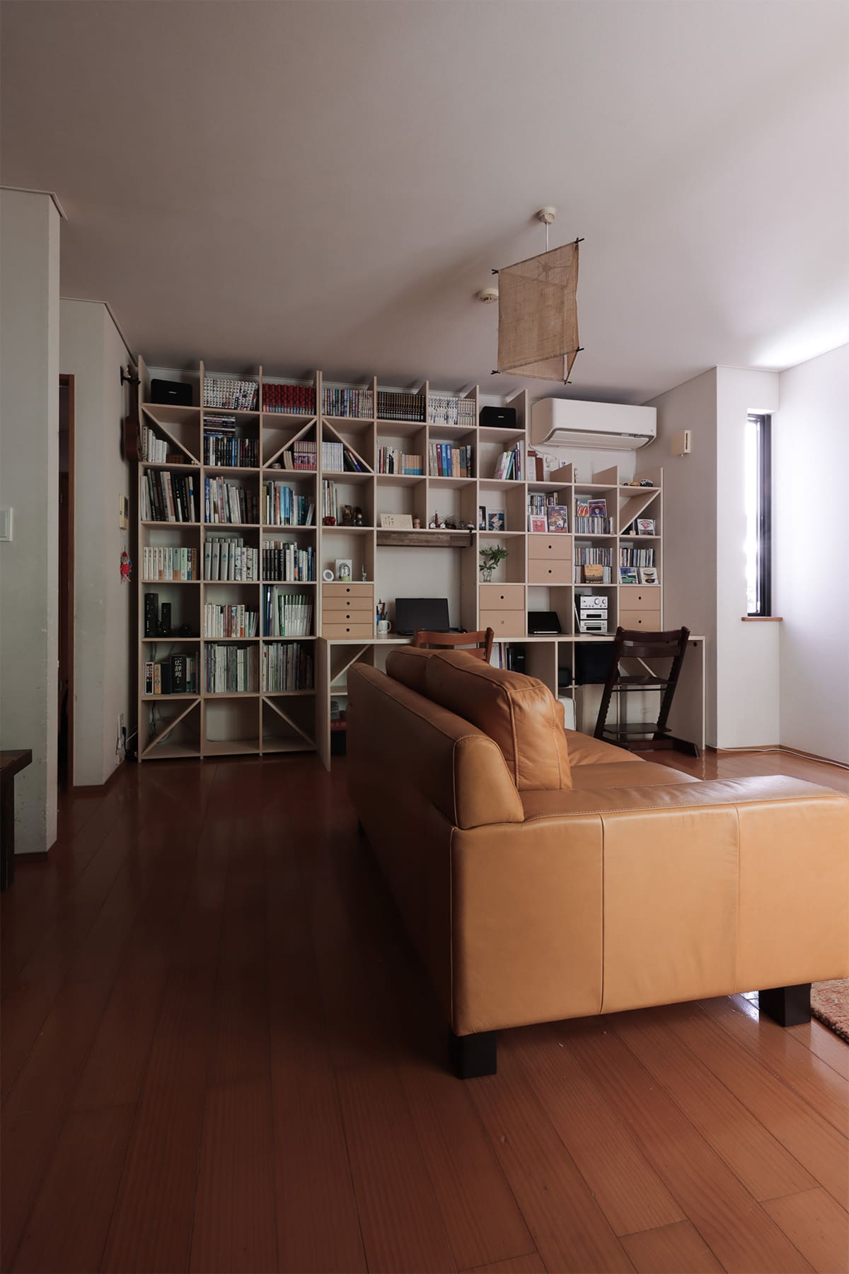 収納付きデスク・机にもなる収納のおしゃれ商品8選 収納一体型デスクをお探しの方への事例を紹介