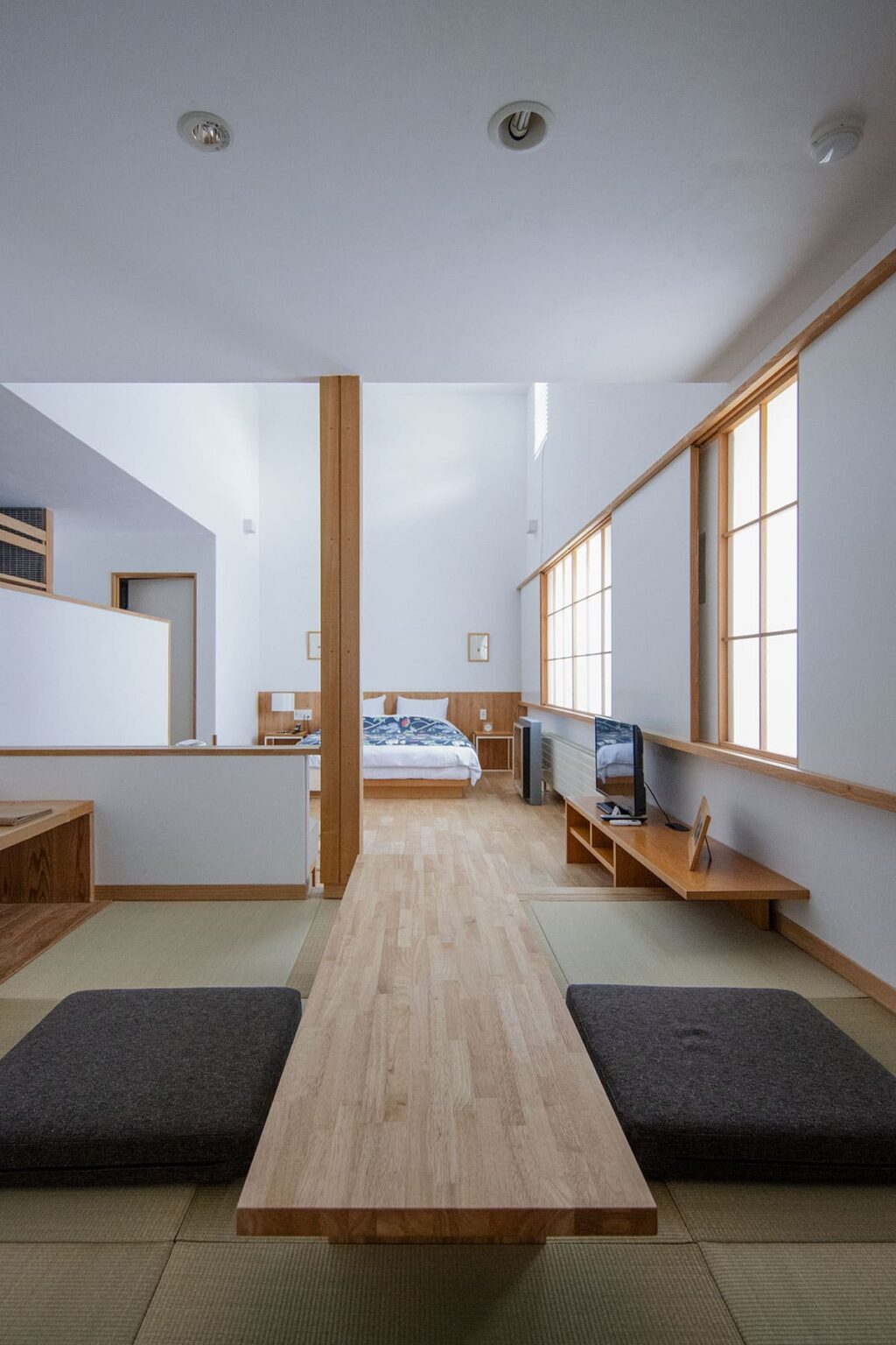 大きめのリビングテーブル・ローテーブル・センターテーブルのおしゃれでおすすめの商品の事例を紹介