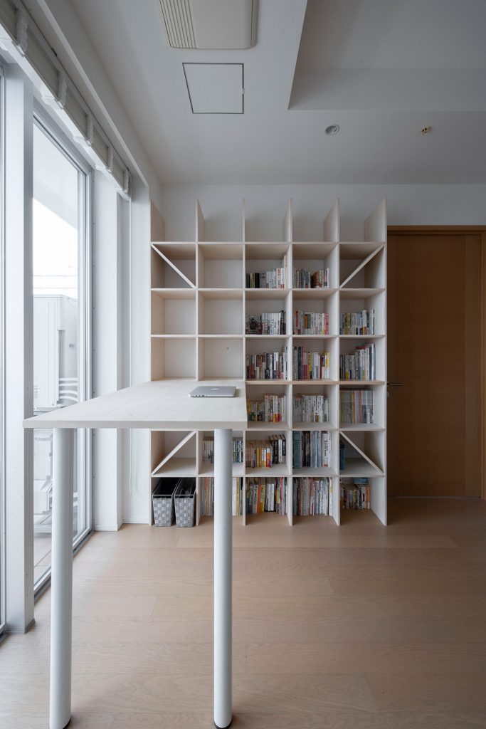 収納付きデスク・机にもなる収納のおしゃれ商品8選 収納一体型デスクをお探しの方への事例を紹介