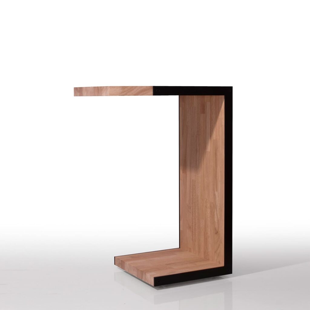 おしゃれなソファテーブル7選 小さめ・高め・ローテーブルなどのおすすめをご紹介