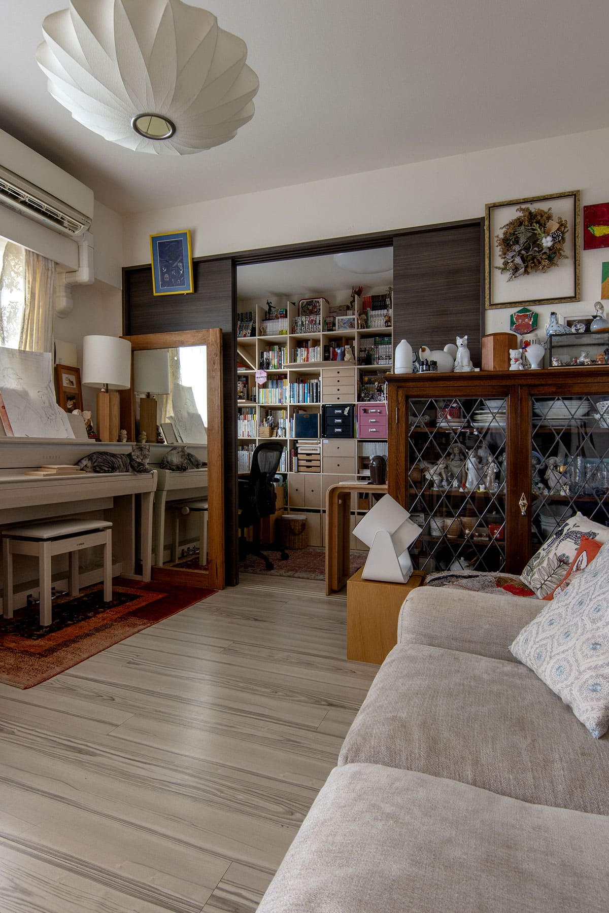 書斎の本棚 - Shelf 壁一面の本棚 奥行350mm - マルゲリータお客様事例