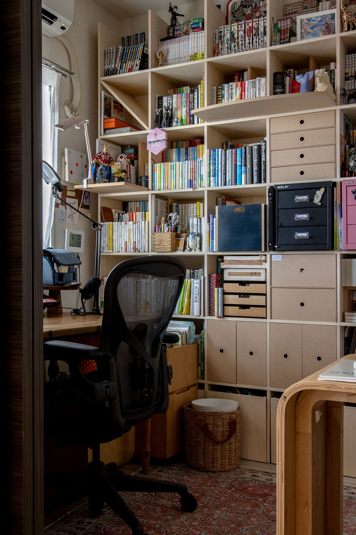 書斎の本棚 - Shelf 壁一面の本棚 奥行350mm - マルゲリータお客様事例