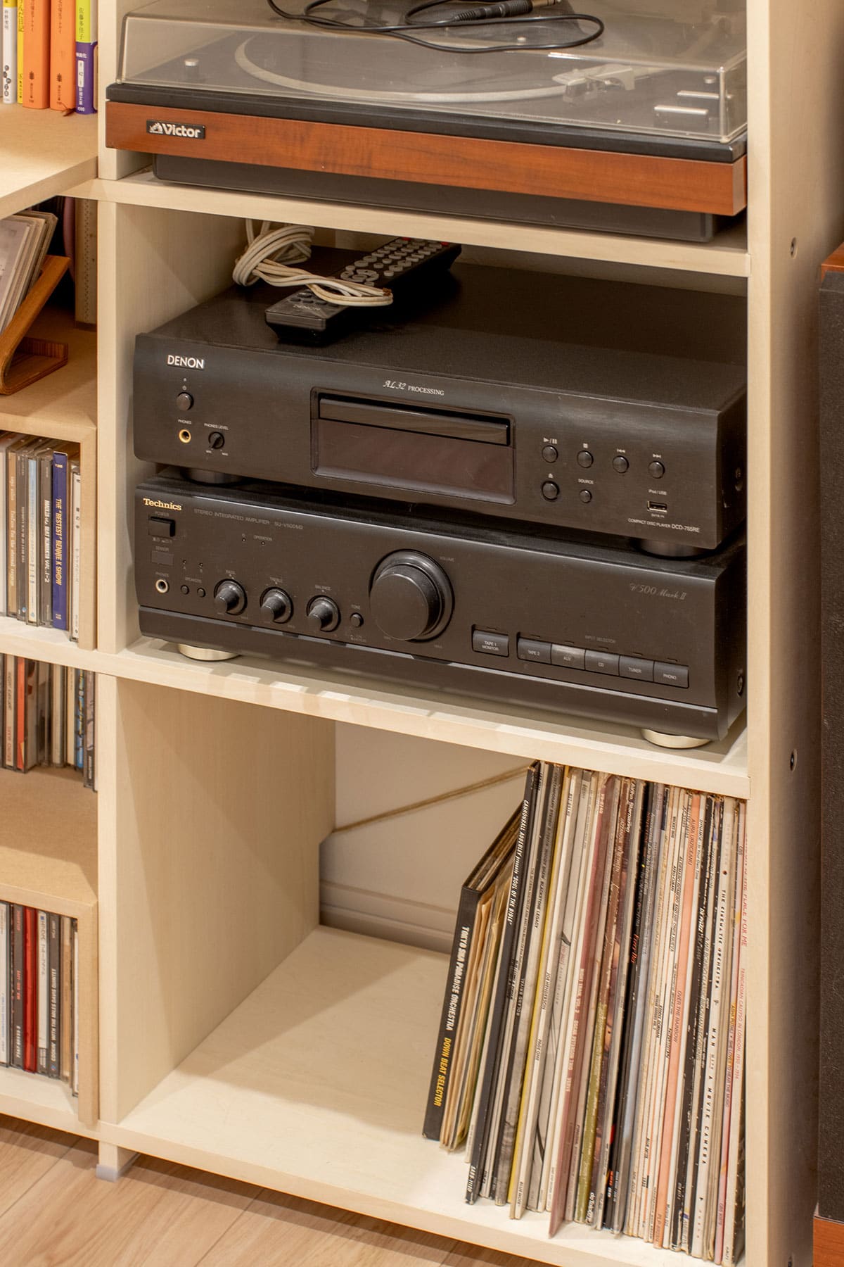 オーディオラック - Shelf 壁一面の本棚 奥行350mm - マルゲリータお客様事例