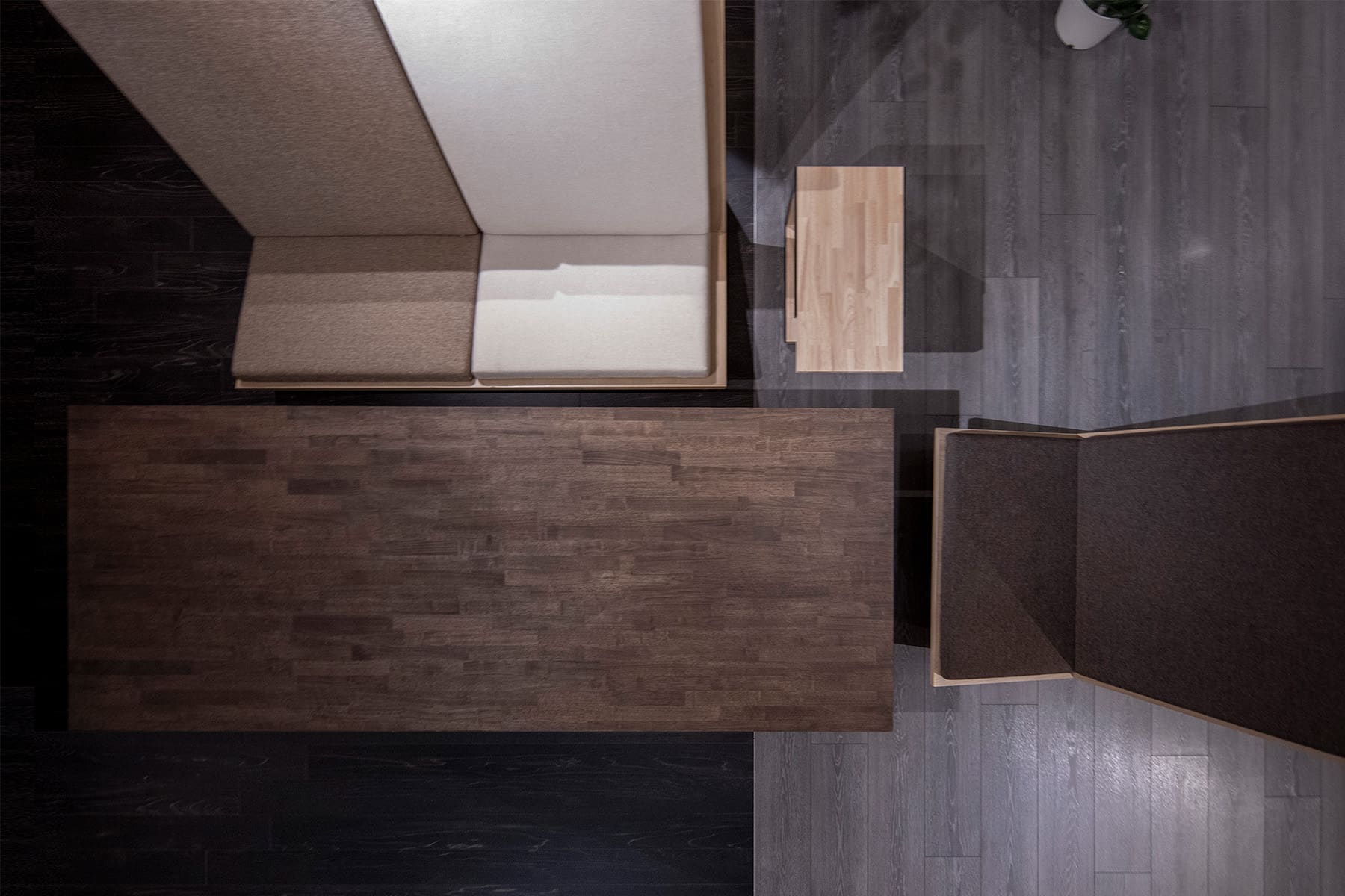 リビングテーブルとLソファを組合わせる - Tavola 座卓/文机 - マルゲリータお客様事例