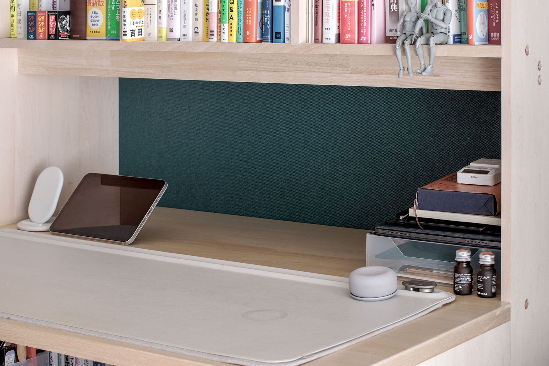 ワークスペースの本棚 - Shelf カウンター付き本棚 - マルゲリータお客様事例