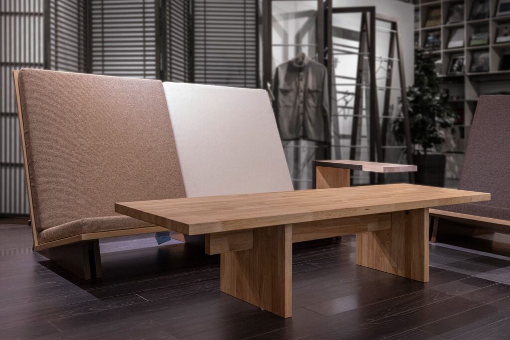 リビングテーブルとLソファを組合わせる - Tavola 座卓/文机 - マルゲリータお客様事例