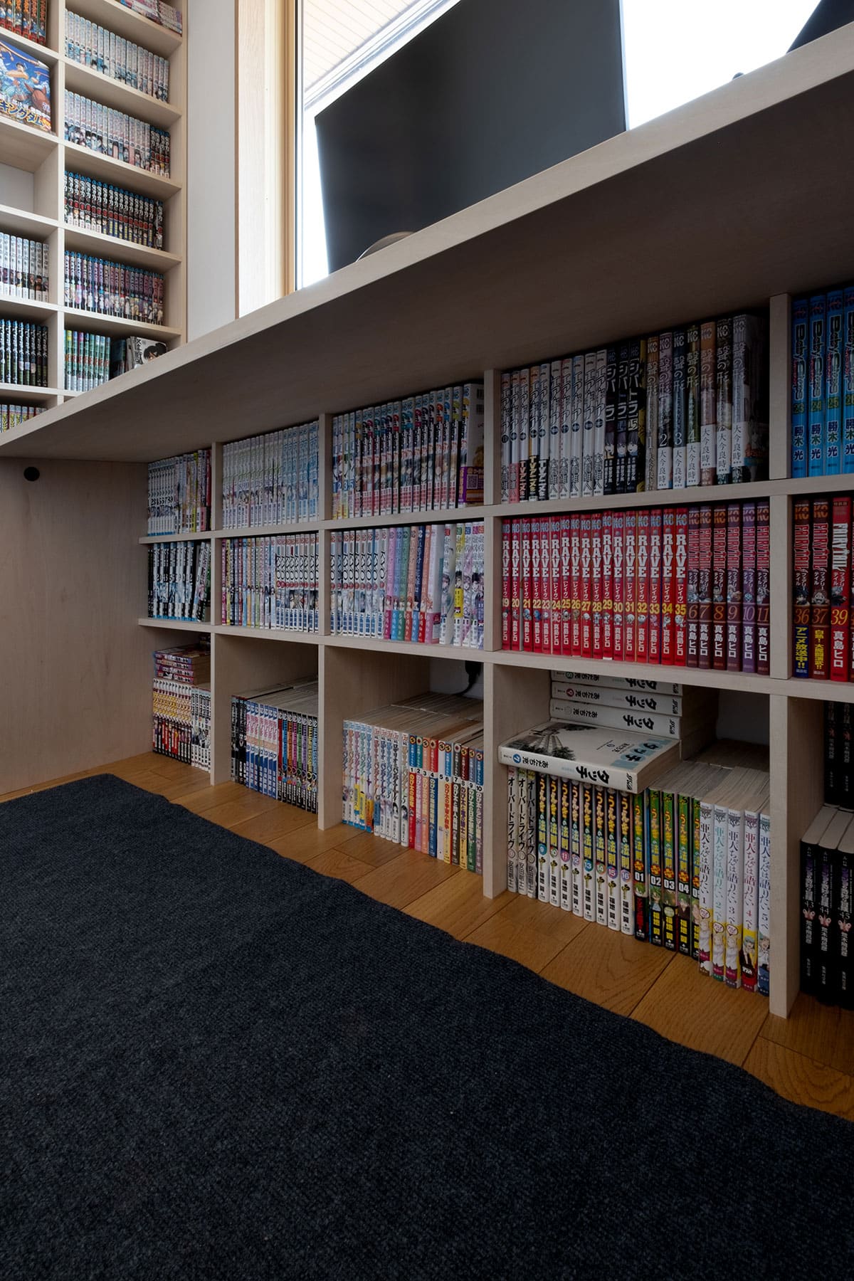 コミック専用本棚 - Shelf 壁一面のコミック本棚 奥行180mm - マルゲリータお客様事例