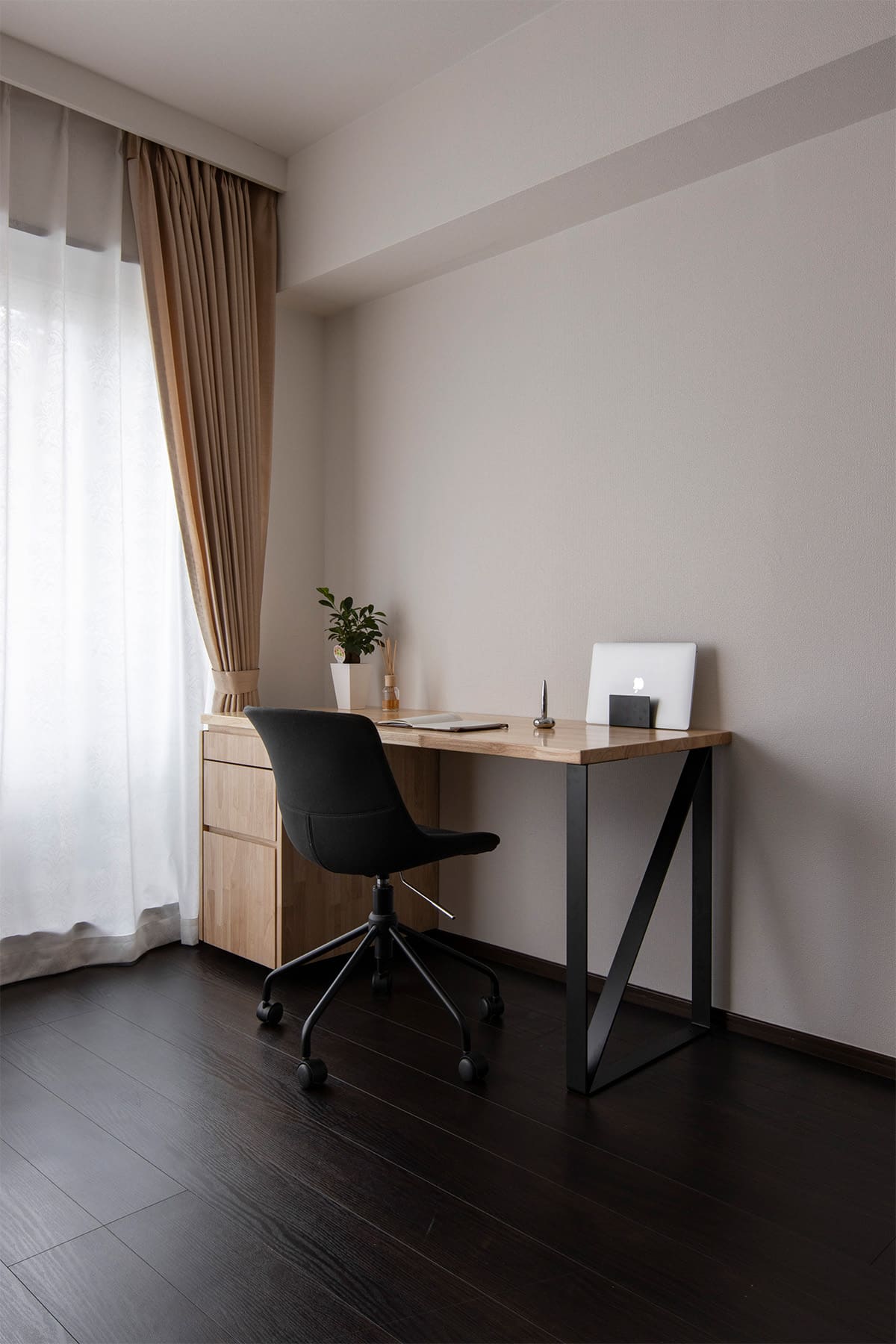 リビングのワークデスク - Studio ワークデスク - マルゲリータお客様事例